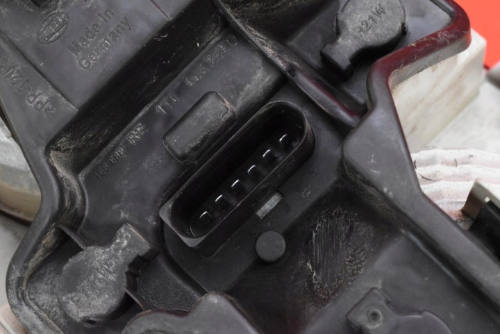 фото №9, Фара права зад задня 1t0945096c vw touran 1 i 03-06