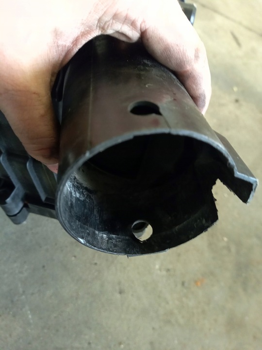 фото №13, Корпус фільтра повітря renault master 2.5 d 8200531212 8200679824