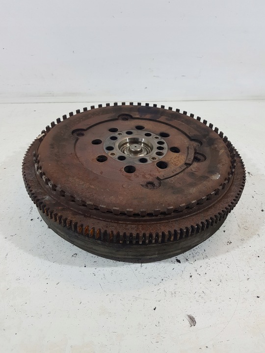 фото №12, Колесо двомасовий a6110301605 mercedes w203 2.2cdi