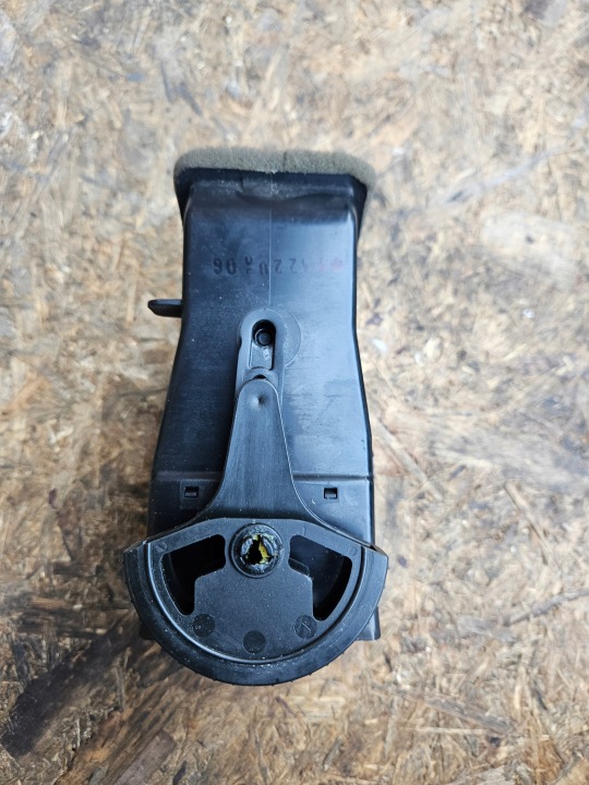 фото №5, Решітка повітропровід середня vw volkswagne t5 7h0815706c