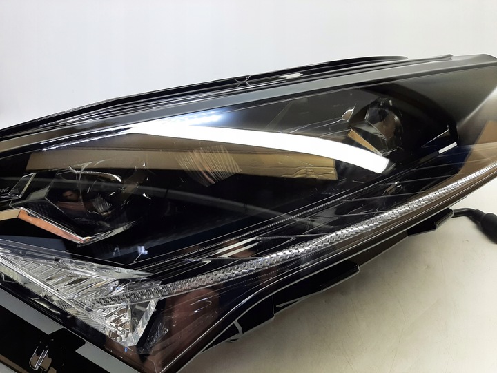 фото №5, Skoda enyaq фара лампа правая 5lb941016a