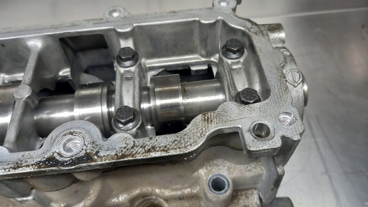 фото №7, Головка двигателя 9684487210 volvo citroen peugeot 1.6 hdi