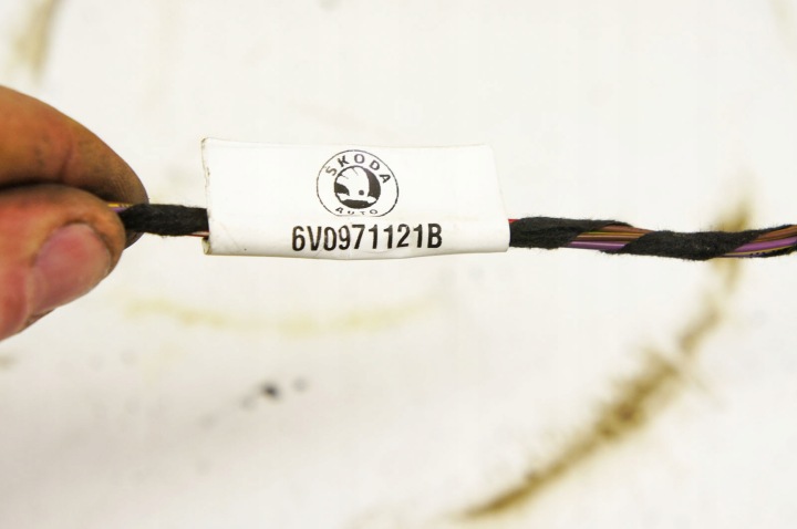 фото №5, Qb118 skoda fabia iii жгут дверь правая перед 6v0971121b ar