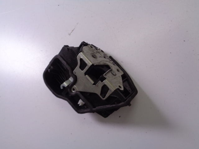 фото №1, Замок дверь левый перед bmw серии 1 e87 5 pin 2004-2011