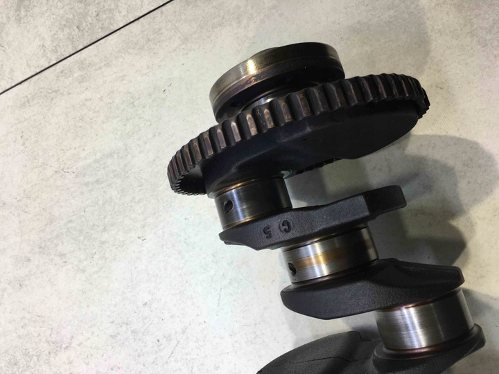 фото №14, Wał колінчастий audi a4 b5 1.6 adp 050105189