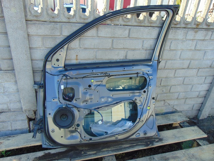 фото №12, Двері правий перед peugeot 4007 a39