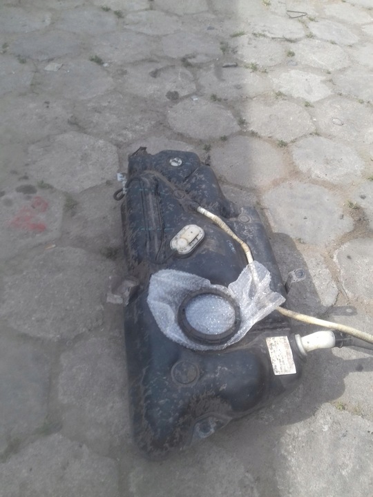 фото №1, Бак пального 1.2vti citroen c4 cactus