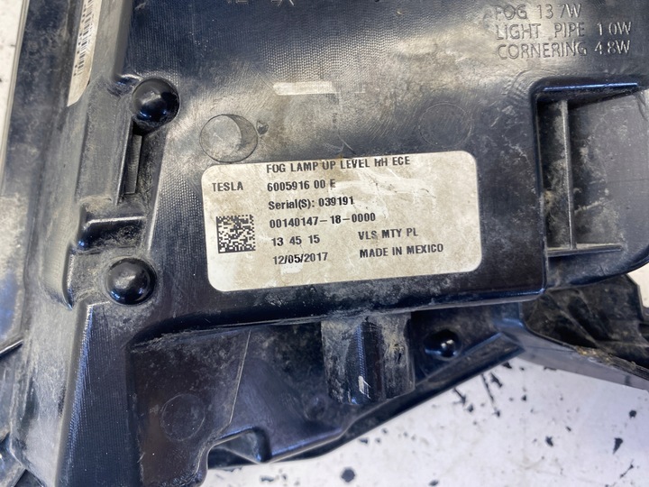 фото №10, Tesla s галоген правий перед 6005916-00-e