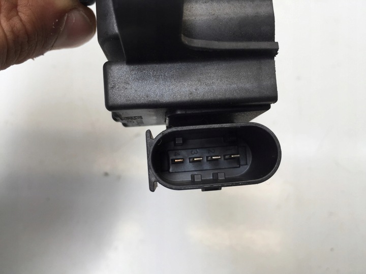 фото №12, Mercedes gla ii 2 h247 b w247 1.3 катушка зажигания