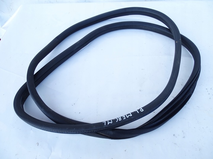 фото №1, Прокладка кузовна двері ліва перед передня mercedes ml w166