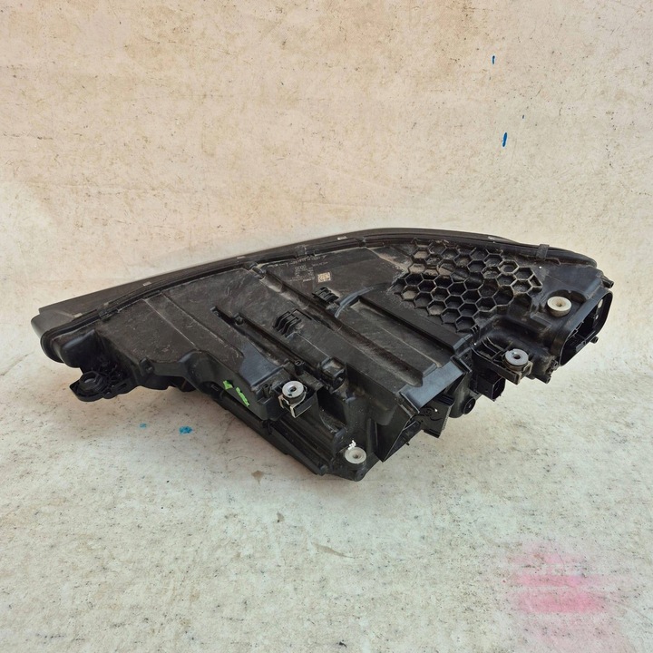 фото №10, Audi e-tron 4ke 18- лампа права перед передня повний led 4ke941036