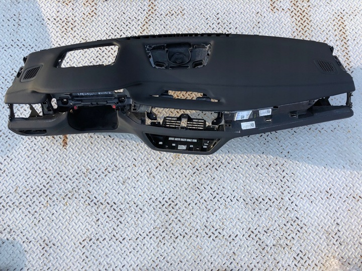 фото №6, Bmw 7 g11 g12 панель капот консоль подушки ремені