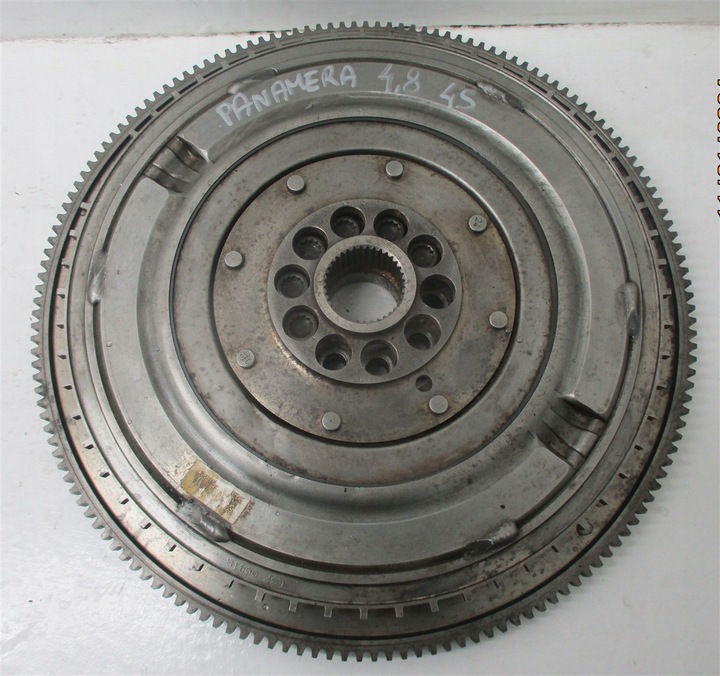 фото №1, Колесо двухмассовый porsche panamera 970 i 4.8 v8 4s m48 97011402022