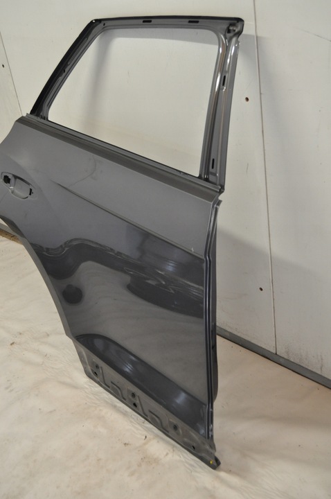 фото №4, Volkswagen vw t-roc troc t roc 18- двері праві зад 2ga833312l