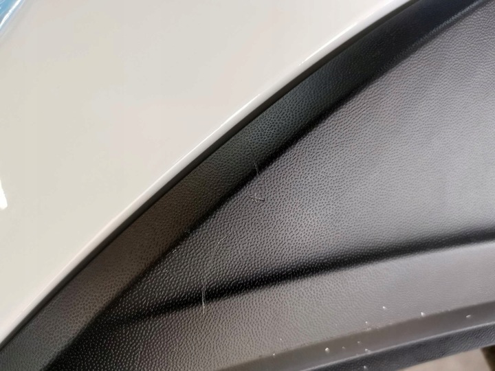 фото №2, Новый org бампер зад vw touran 5t lc9a 4xpdc