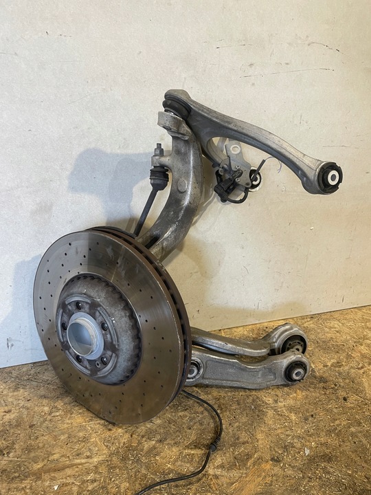 фото №1, Mercedes e-klasa w214 2wd поворотный кулак левый перед рычаги комплект