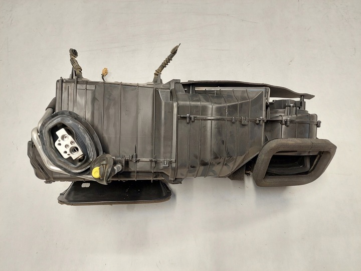 фото №6, Audi a8 s8 d4 обігрівач повітродувка 4h1820005j