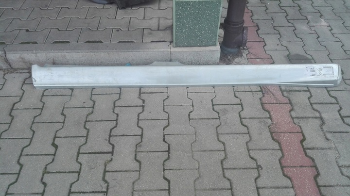 фото №1, Порог правые ford 2552012