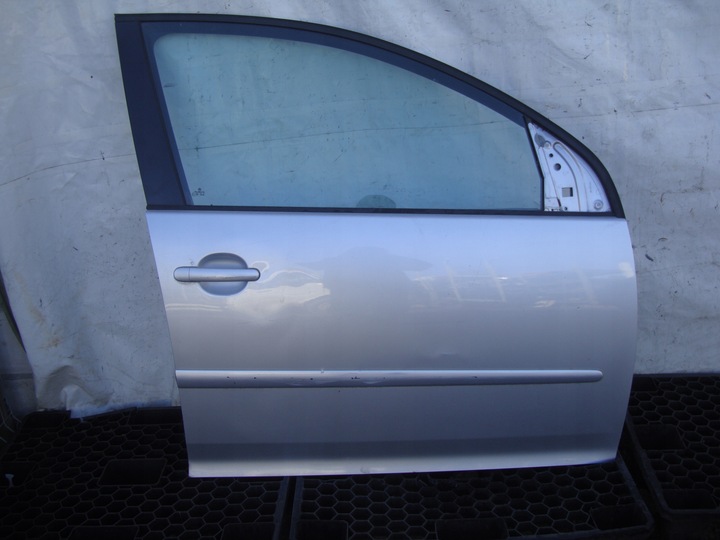 фото №1, Дверь правые перед la7w vw golf v 03-