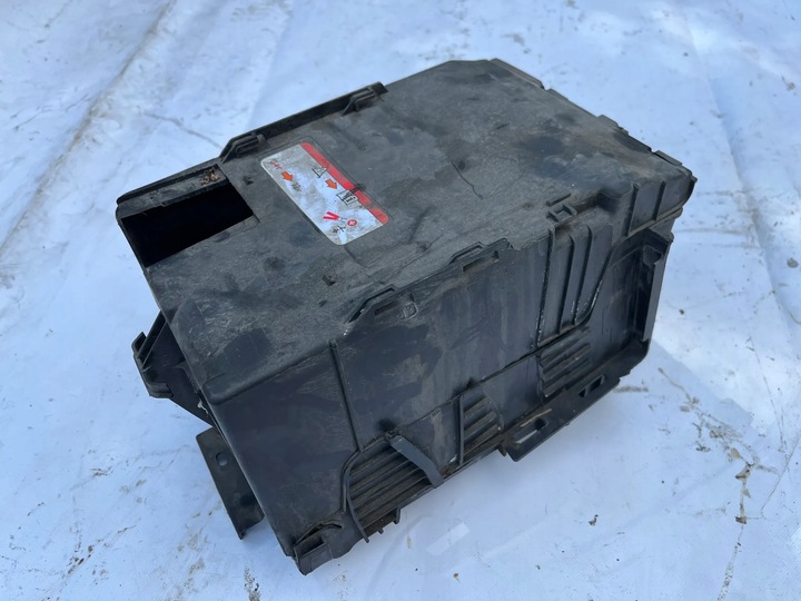 фото №1, Основание акумулятора peugeot 208 i 2008 i 1.6 hdi 9801801880