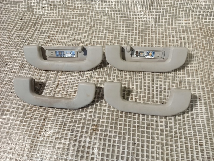 фото №1, Mercedes w205 ручки лампочки кріплення стеля