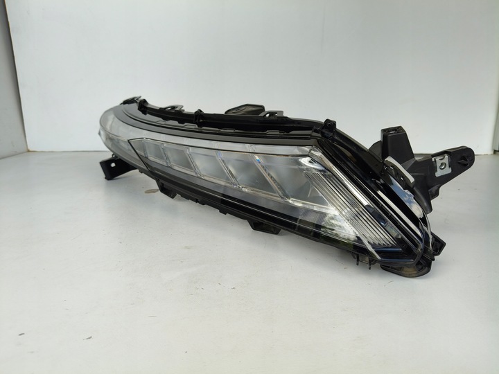 фото №1, Лампа правая верхняя led drl mitsubishi eclipse cross рестайлинг