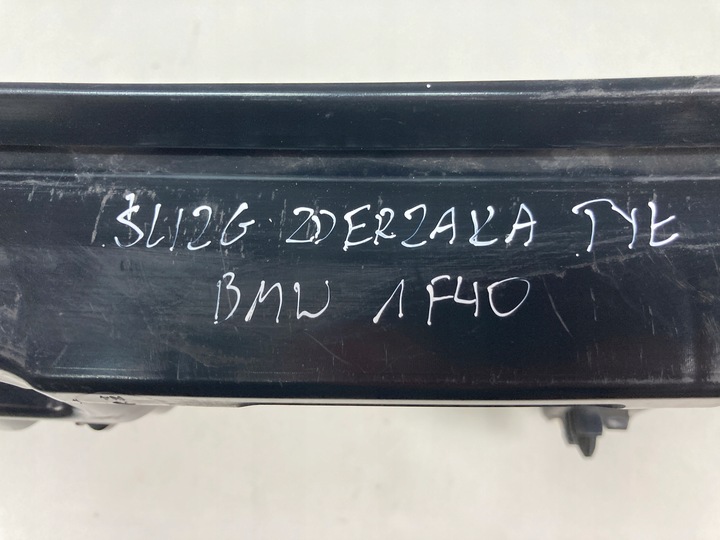 фото №11, Ковзун середній бампера заднього bmw 1 f40
