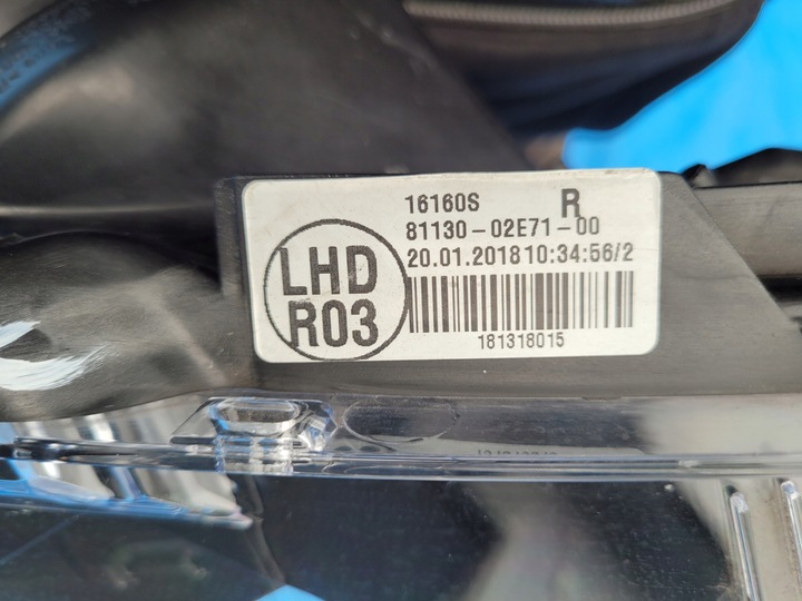 фото №14, Toyota corolla e16 | фара правый лампа перед led европа 81130-02e71-00