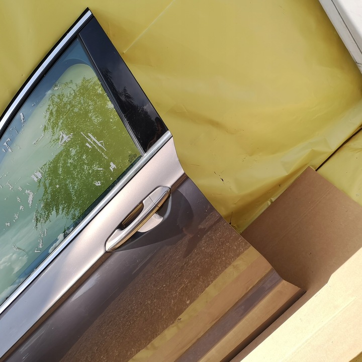 фото №2, Ford mondeo mk5 14- дверь передние левая комплектные цвет jd