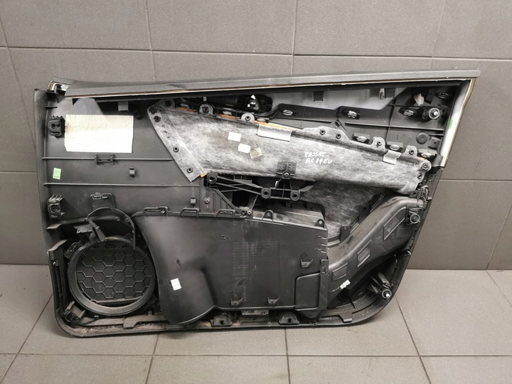 фото №10, Боковина двері лівий перед vw passat b6 eu 3c1867011