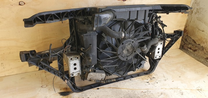 фото №9, Bmw x3 e83 3.0i бензин pas переднє підсилювач радіатор вентилятор