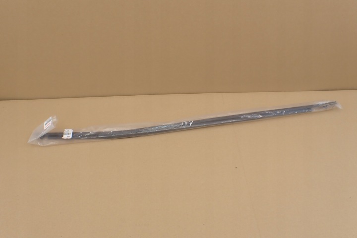фото №9, Toyota rav4 v 5 19- молдинг накладка стёкла дверь правая перед 75710-42050
