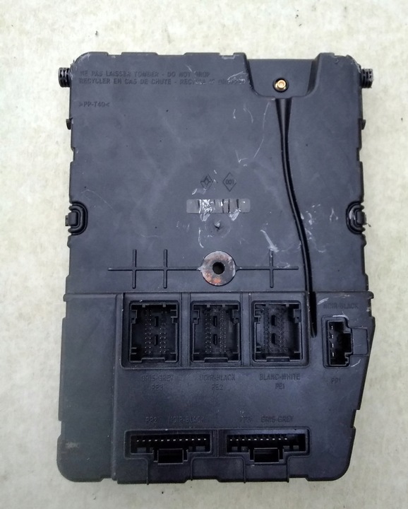 фото №1, Renault scenic ii 2.0 16v модуль uch n3 8200780030