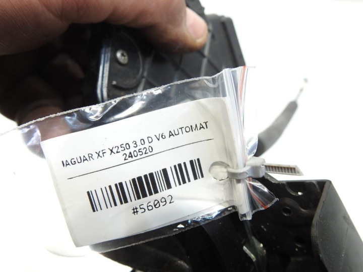фото №6, Замок двери левые зад 10+4 pin jaguar xf x250 8x2a-26413-ac a048317
