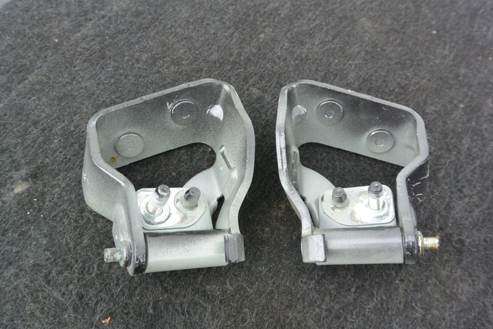 фото №4, Петля крышки правые левый kpl lz7l audi q7 4l