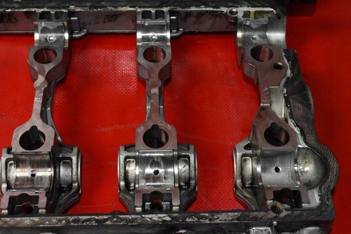 фото №13, Головка двигуна 03g103373a mitsubishi grandis 2.0 дизель з прямим уприскуванням 134 km 03-11