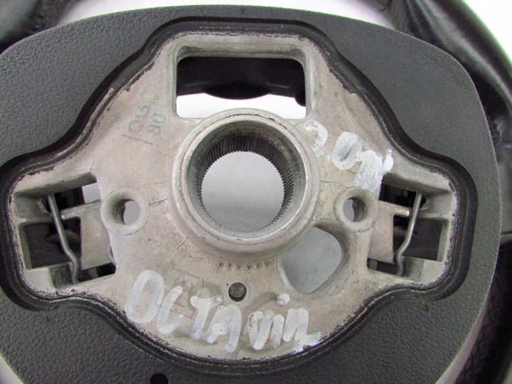 фото №14, Skoda octavia 3 кермо шкіряний мультифункція 12-20r 3v0419091l