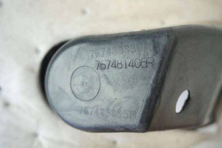 фото №9, Twingo iii 3 підкрилок праві зад праві задні оригінал