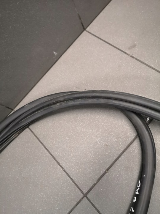 фото №10, Прокладка крышки багажника audi a8 d3