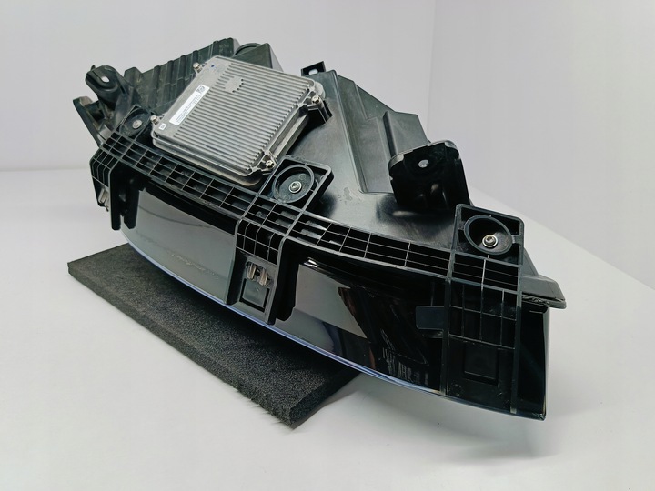 фото №10, Tesla модель x 15- лампа левая перед передняя полный led eu 1034318-00-e