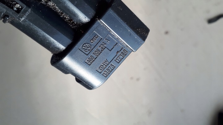 фото №6, S4 b9 a4 8w штекер вентиляторів 4g0906234a a5 q5