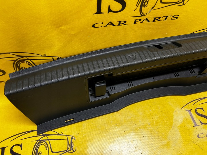 фото №2, Защита ремня зад порога багажника vw arteon