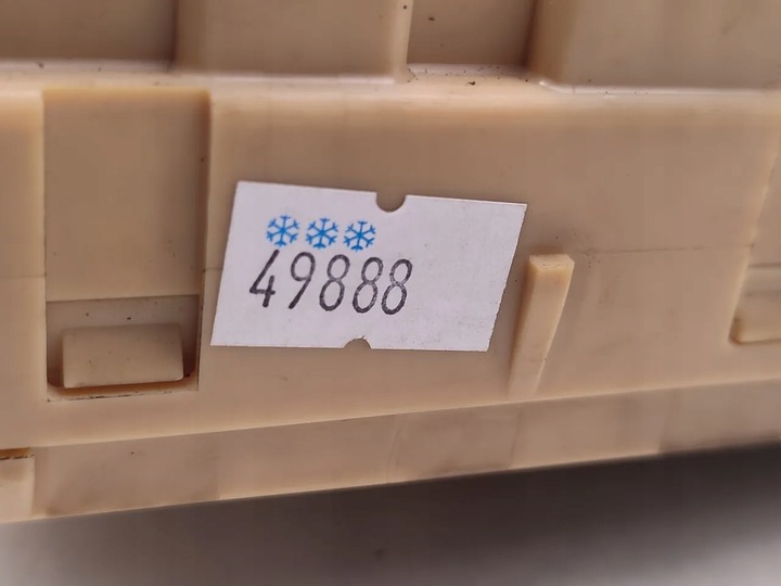 фото №7, Toyota celica рамка / модуль предохранителей 1.8 16v vt-i бензин 90987-02025