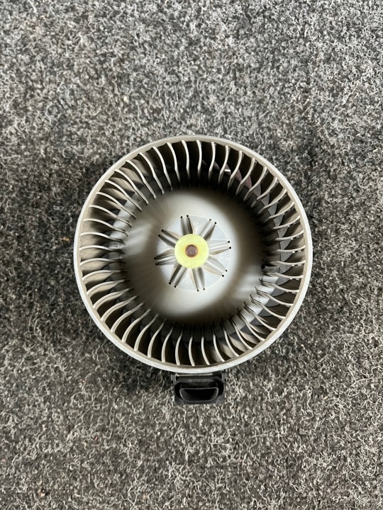 фото №5, Вентилятор салонный toyota corolla e15 ae2727005151