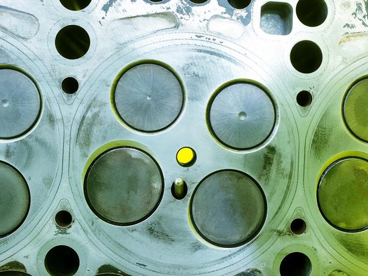 фото №13, Головка правая audi a4 b8 a6 c7 a8 d4 q7 touareg phaeton 3.0 tdi 0594af