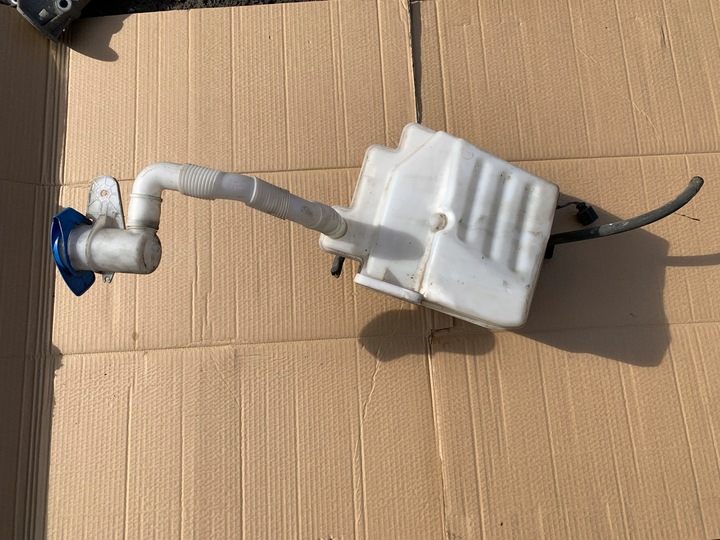 фото №1, Бачок омывателя octavia ii golf v a3 8p pod ксенон насосы оригинал