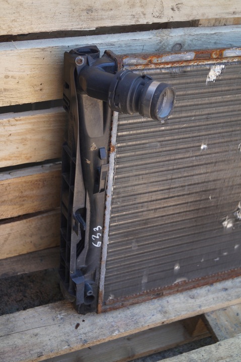 фото №9, Радіатор bmw e81 e87