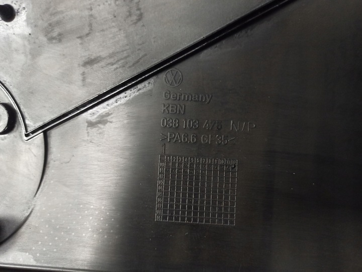 фото №14, Audi a3 8p 1.9 tdi крышка клапанов 038103475n