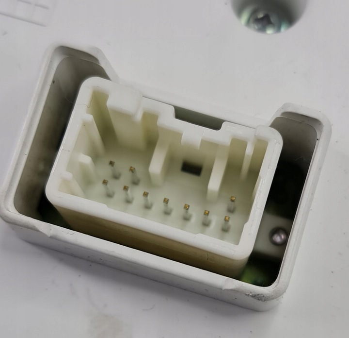 фото №6, Спидометр volvo xc70 v70 s60 s80 30746102 европа