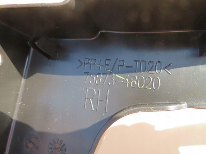 фото №5, Край крила планка lexus rx iv зад rh